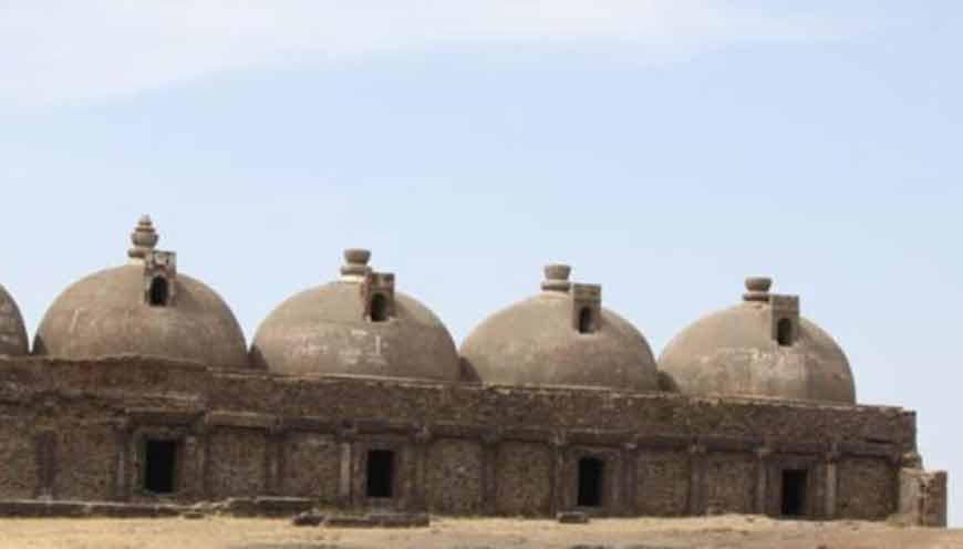 Navlakha-Kothar - Champaner